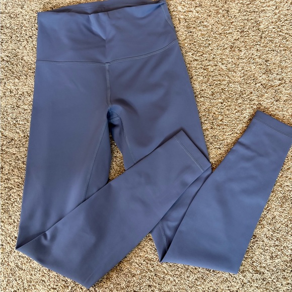 Lululemon Athletica Blue Leggings like new! - Picture 1 of 2